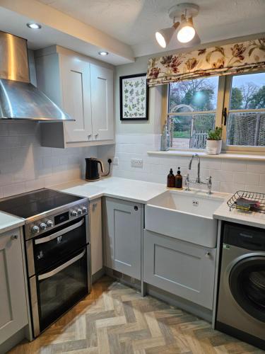 Dreamy Suffolk Country Cottage Escape in Beccles