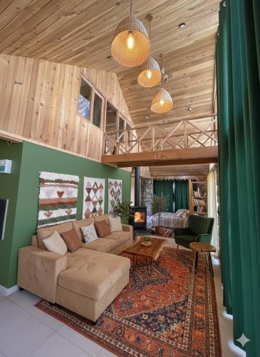 Bela Off Grid Cottages in 納蘭