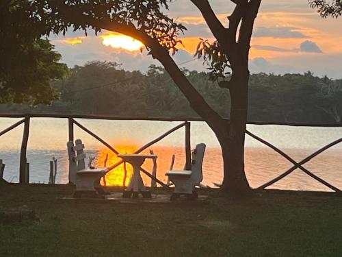 Bella Sunset Point in Embilipitiya New Town