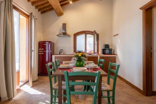кухня, Podere Casana Agriturismo in Монтероні Д"Арбія