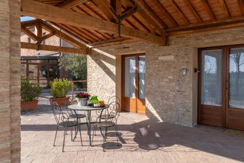 Зовнішній вигляд готелю, Podere Casana Agriturismo in Монтероні Д"Арбія