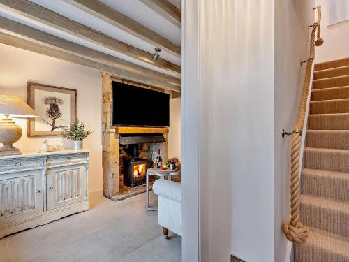 Iekārtas, 2 Bed in Broadway oc-95825 in Snowshill