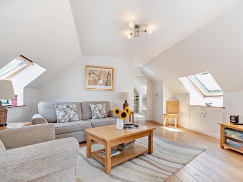 Iekārtas, 1 Bed in Gloucester oc-76810 in Cranham