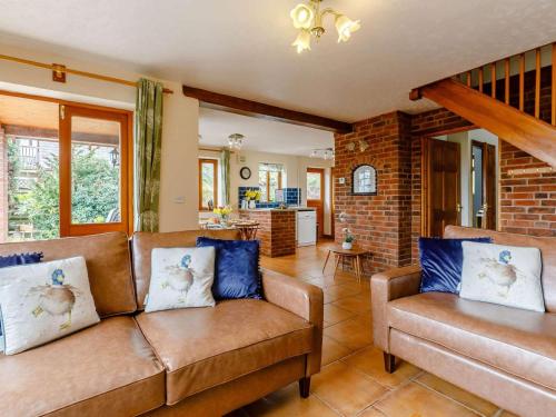 Iekārtas, 3 Bed in Worcester oc-cc099 in Clifton upon Teme