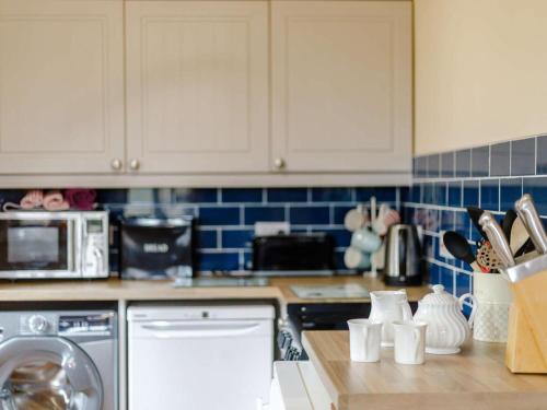 Iekārtas, 3 Bed in Worcester oc-cc099 in Clifton upon Teme