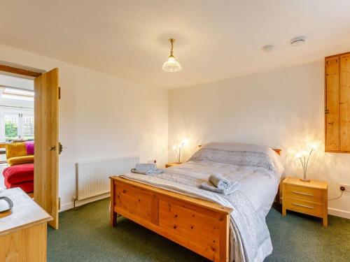 3 Bed in Coleford oc-89806 - Tap to explore photos
