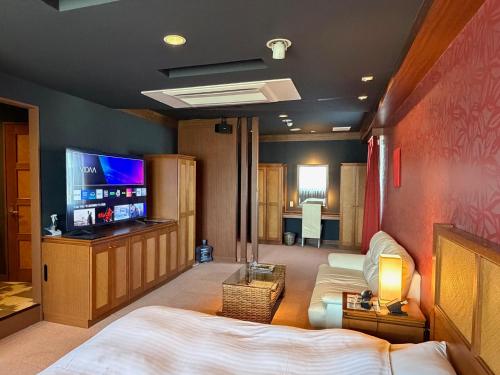 HOTEL AMARIS & HIP (Adult Only) in Nishikanazawa Station