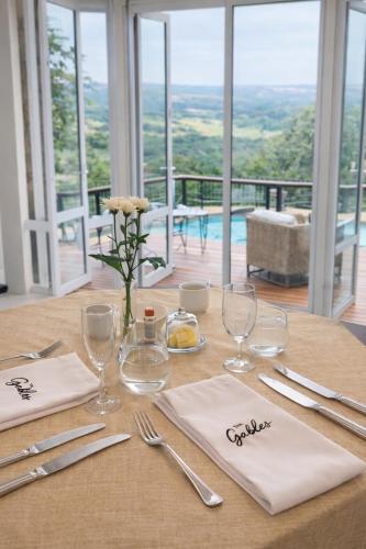 Food and beverages, The Gables Boutique Hotel in Amatola Coastal