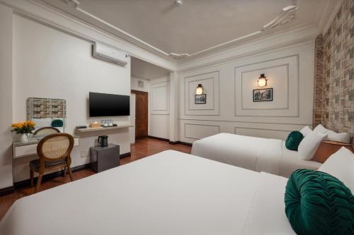 room detail thumbnail 0