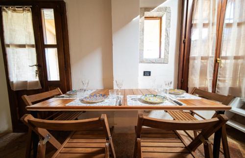 Barn & Bloom appartamento rustico del 1800 in Monguzzo