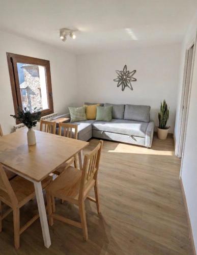 Apartamento Nordic Weiss - Benasque centro - 5 pax