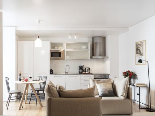 Lisbon Serviced Apartments - Baixa Castelo - image 32