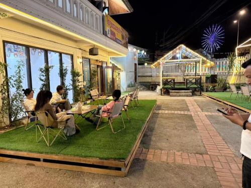 外観, ShuYa Hotel 舒雅酒店 in バン ヴィエン マイ ロード