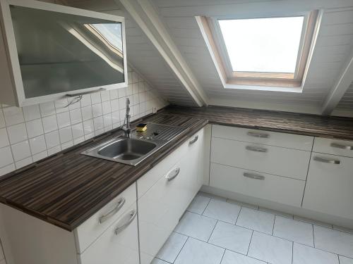 Kitchen, Tinas Ferienwohnung Bietigheim Baden in Bietigheim