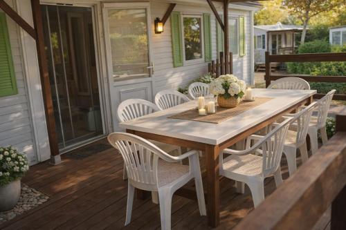 Iekārtas, Mobil-home 4 personnes in Fontes (Languedoc-Roussillon)