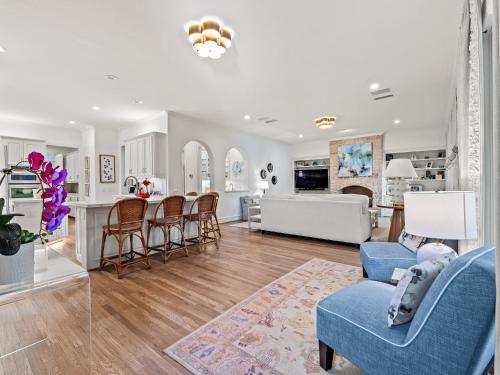 Stunning Spacious Family Home in University Park in University Park