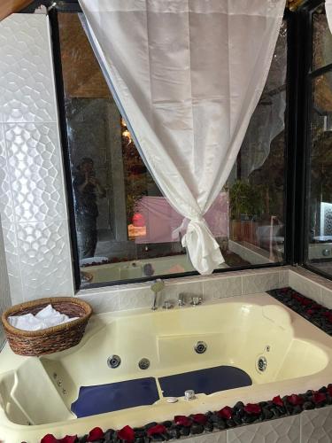 Killa Glamping in Sangolkvi