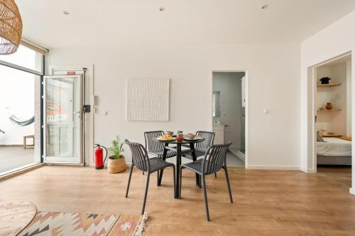 BmyGuest - River View Terrace Apartment - image 13