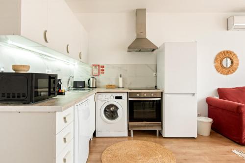 BmyGuest - River View Terrace Apartment - image 6