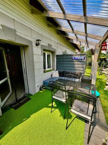 . Apartament Pół Domu Nad Jeziorami