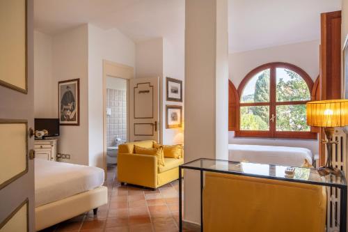 room detail thumbnail 0