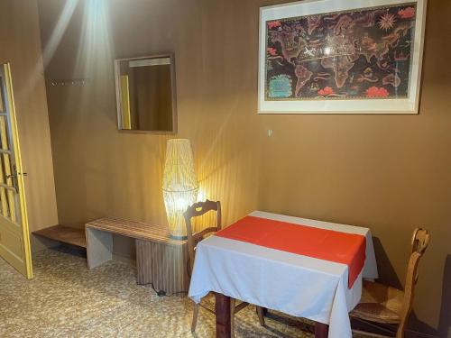 廚房, Studio, centre d'Yzeures sur Creuse à 5km de La Roche Posay (Studio, centre d'Yzeures sur Creuse a 5km de La Roche Posay) in 伊澤爾克勒茲河畔