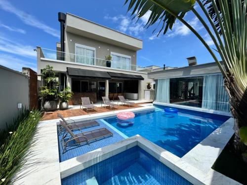 Casa Moderna de Alto Padrão – khách sạn tại Praia da Boraceia
