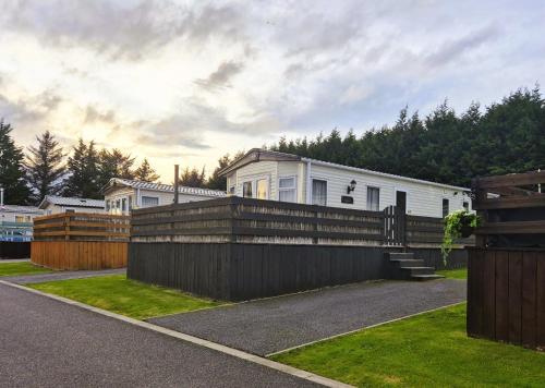 Dornoch Holiday Chalet in 多諾赫
