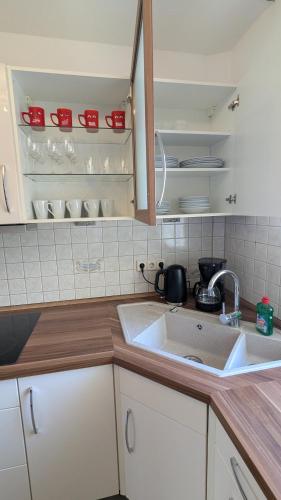 Modernes 3-Zimmer Apartment in Eppingen mit Balkon in 埃平根