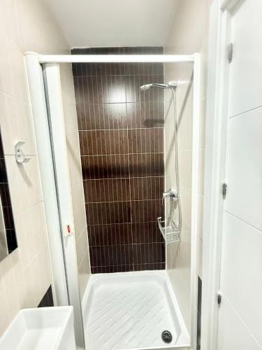Piramides 2 Apartment, Madrid (photo 10)