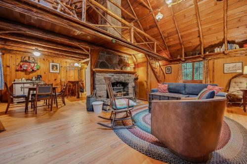 Mountain Air Cabin