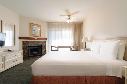 The Monarch Resort - image 32