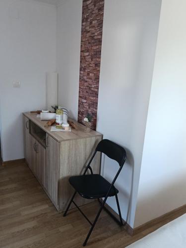 Deluxe Room (2 Adults + 1 Child)