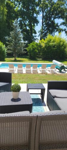 La villa du lac à Mesnil Saint Père gîte à louer Bois de l'Échange