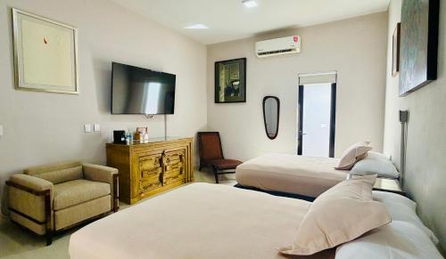 Kundera Hotel Boutique in Colima
