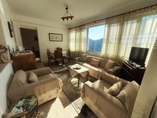 Georgaras Accommodation in Gefira Plaka