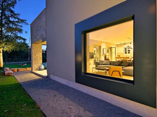  Villa Tena in Šivati