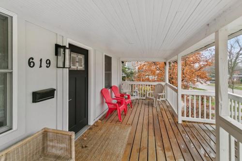 Amazing home in DT Libertyville Near Naval Base in 利伯蒂維爾