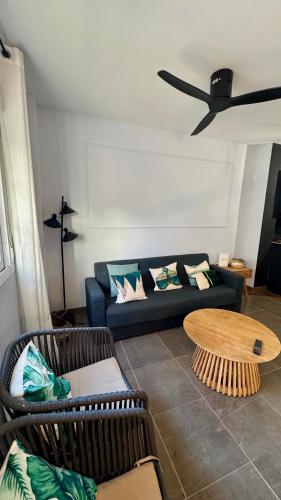Pub/Lounge, Balerma Sea & Design - Dúplex II (Balerma Sea & Design - Duplex II) in Los Baños de Guardias Viejas