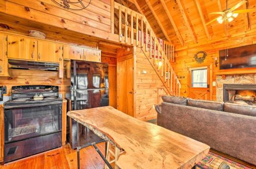 Sunrise Hideaway on Cherry Log Mountain - image 10