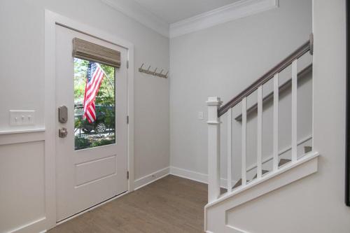 Lowcountry Lux 5 min to Beach 7 min to Dtwn in Charleston, USA