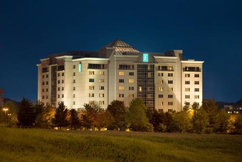 Embassy Suites by Hilton Franklin Cool Spring - Hotel - Franklin