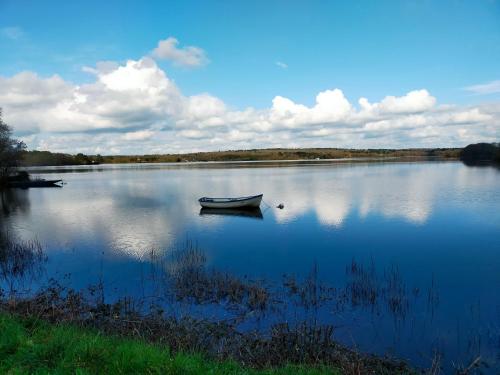 Au bord du lac Vioreau 44