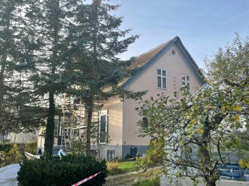 Breidablik town-house in 希勒勒