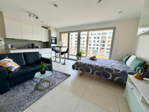 Guestroom, Urban Nest Studio - Cloche d'Or in Howald