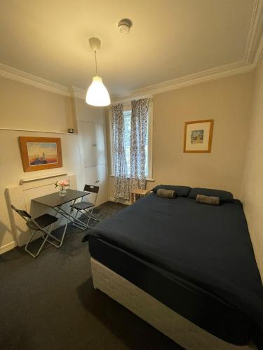 Superb Double Room near Croke Park - 6