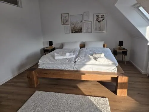 Helle, zentrumsnahe und komfortabel 2-Zimmer Wohnung in Düsseldorf, Deutschland