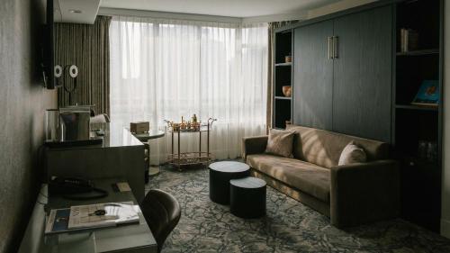 The Parker Hotel Vancouver in Vancouver, Canada