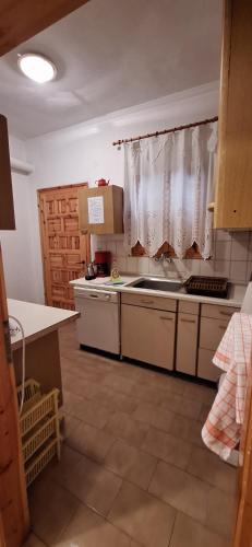 Krania House #Petrilo #Argithea #Agrafa in Lampero