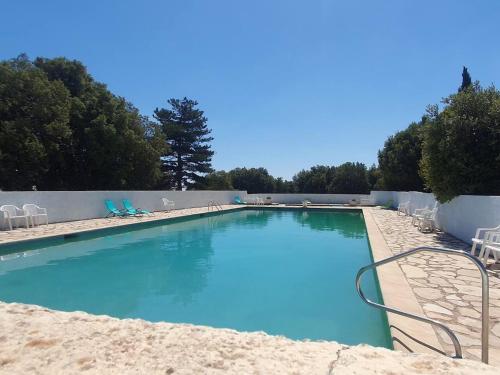 Úszómedence, Maison Castely - Authentique demeure provençale avec superbe vue et jardin (Maison Castely - Authentique demeure provencale avec superbe vue et jardin) in Andon (Provence-Alpes-Cote d'Azur)